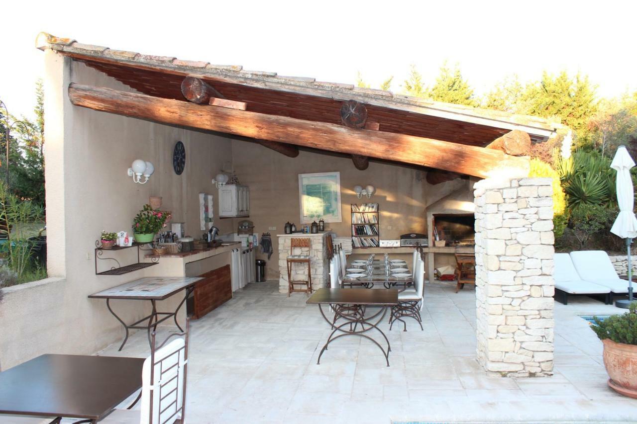Les Chambres Des Taillades Les Taillades Εξωτερικό φωτογραφία